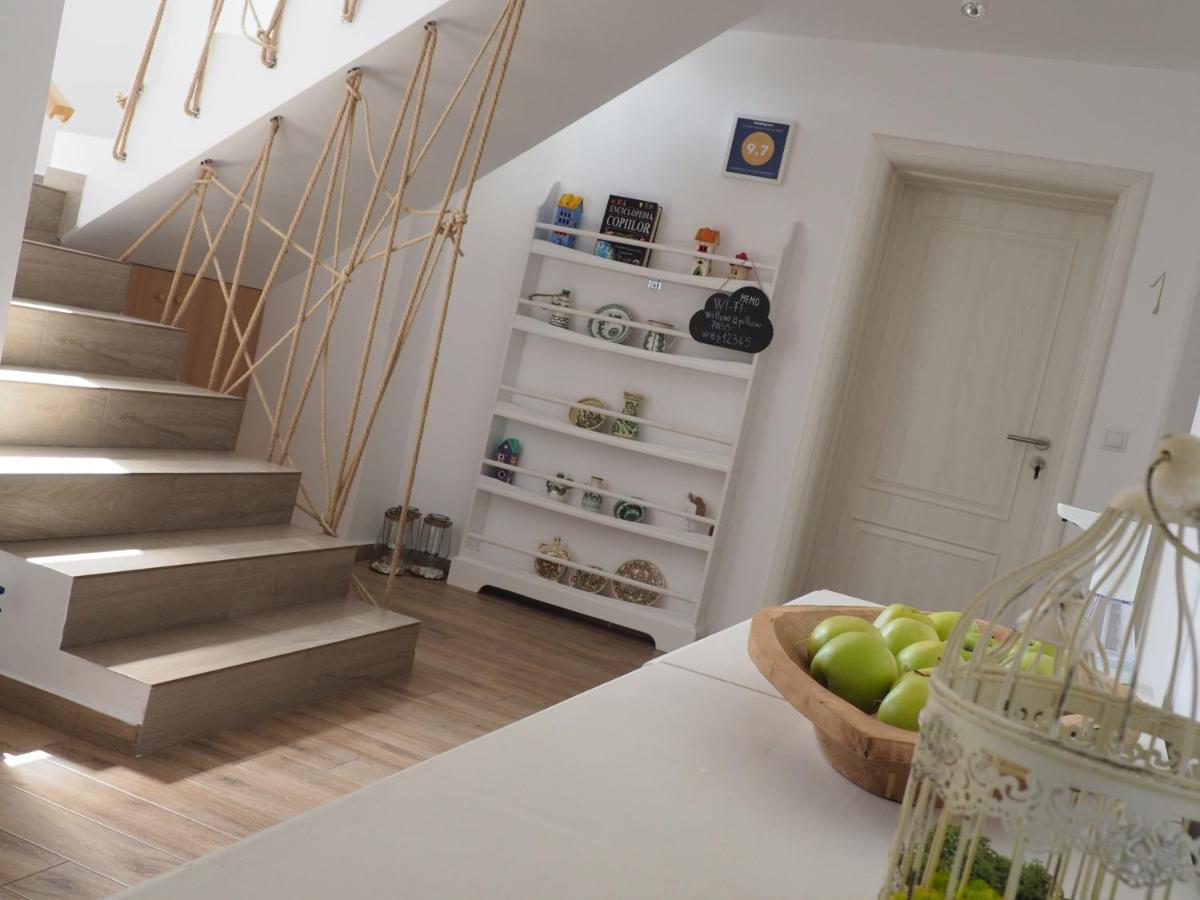 Willow&Pillow Apartments Sibiu Esterno foto